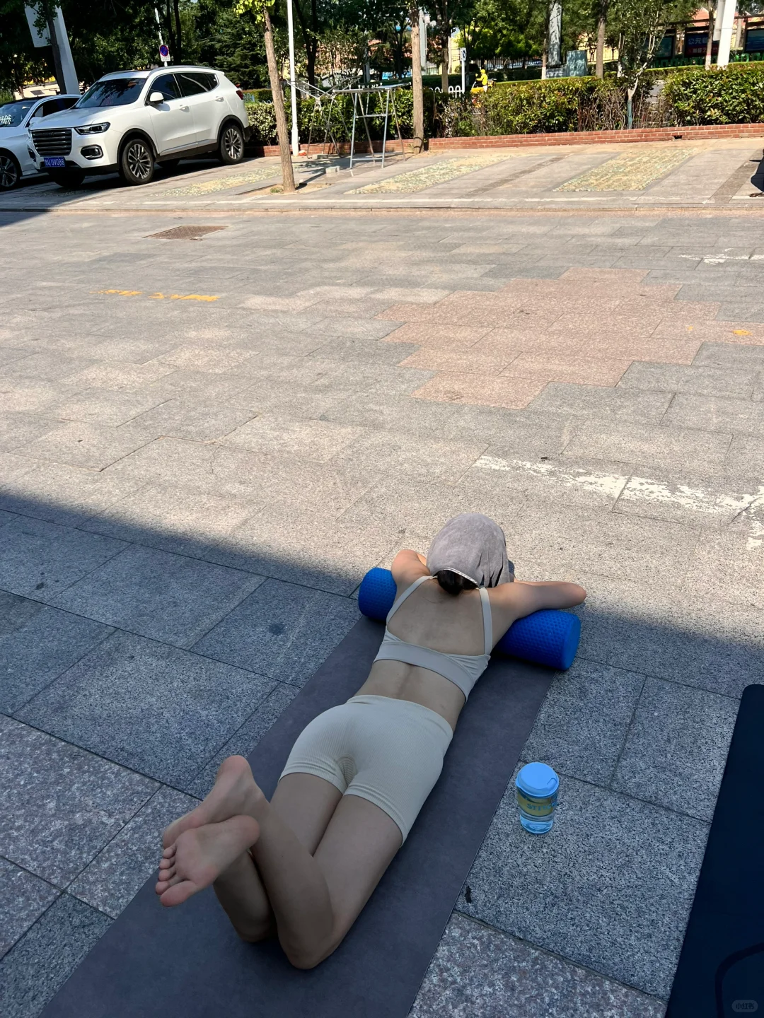 三伏天晒背