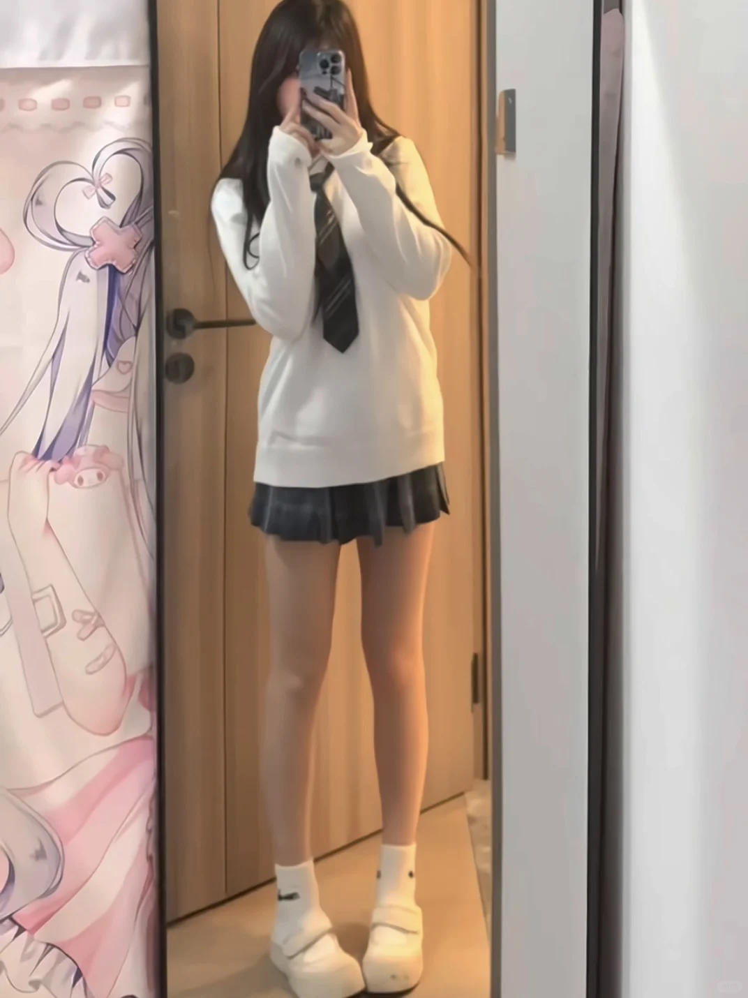 有人问我怎么每天都穿不一样的jk.我说：