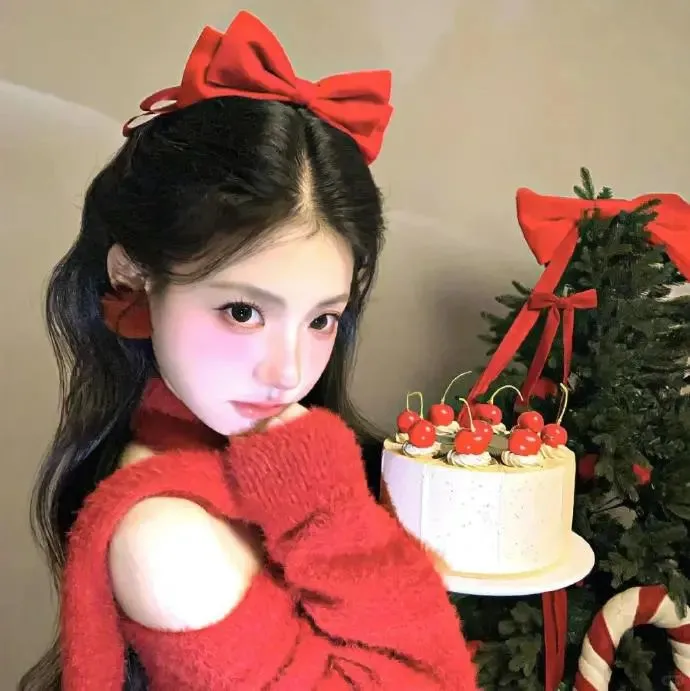 甜妹🍓⭐🍅🍒🍰🍇头像