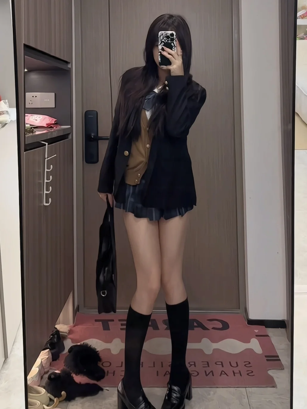 有人问我怎么每天都穿不一样的jk.我说：