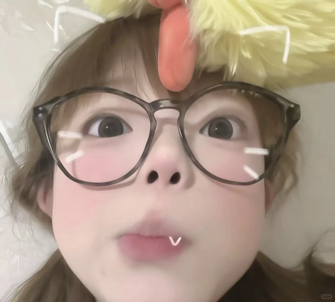 We Chat.软绵绵女头 ^泡芙.