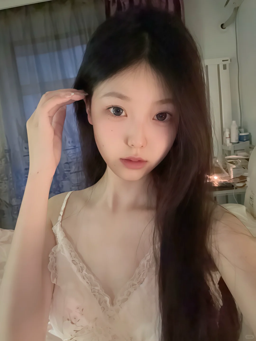 太喜欢不开灯拍照了