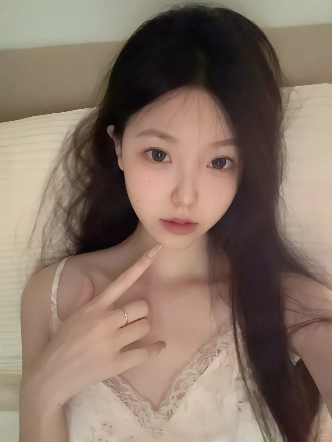 太喜欢不开灯拍照了