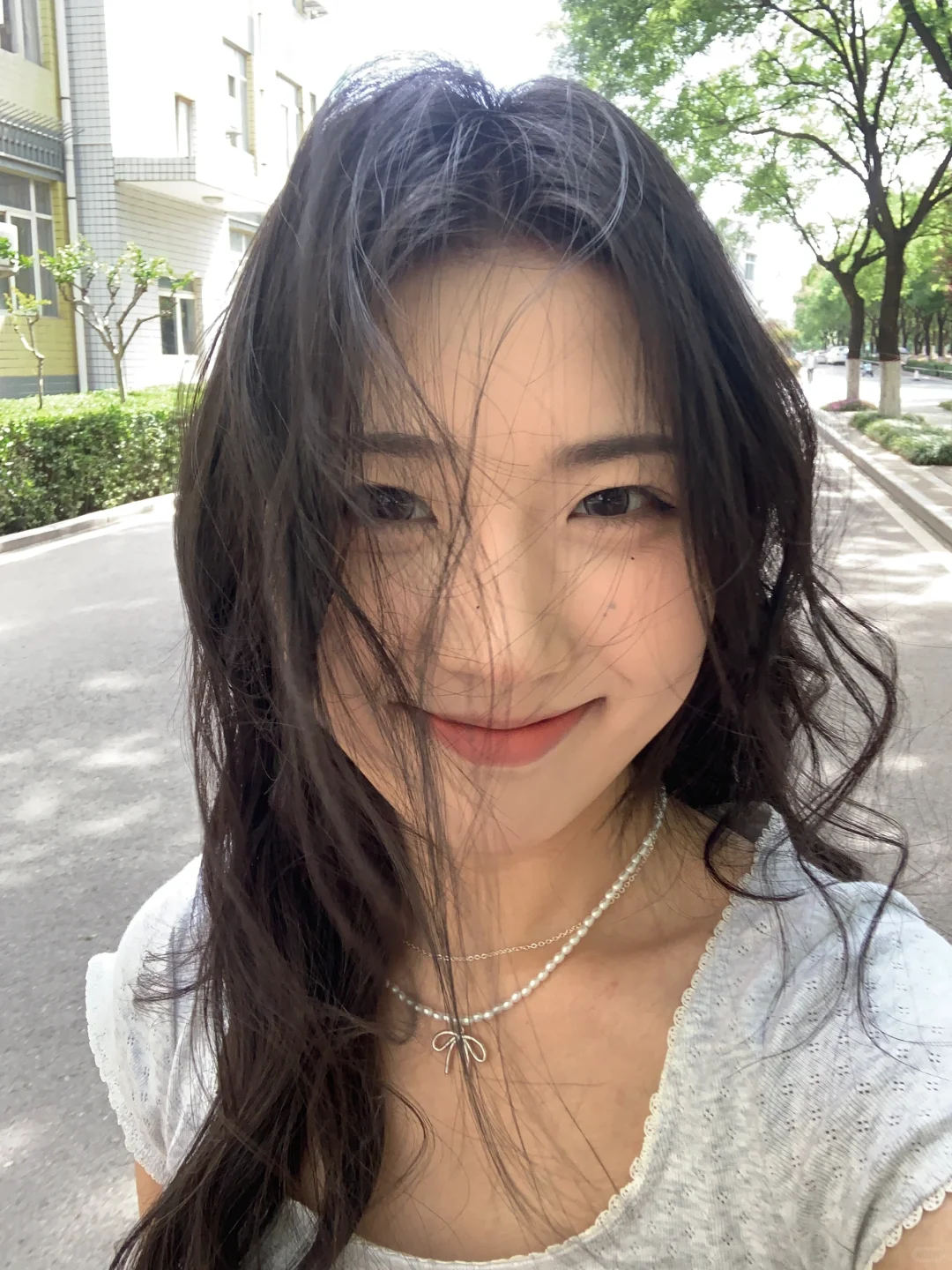 我就是那个喜欢拍自拍的小女孩👧