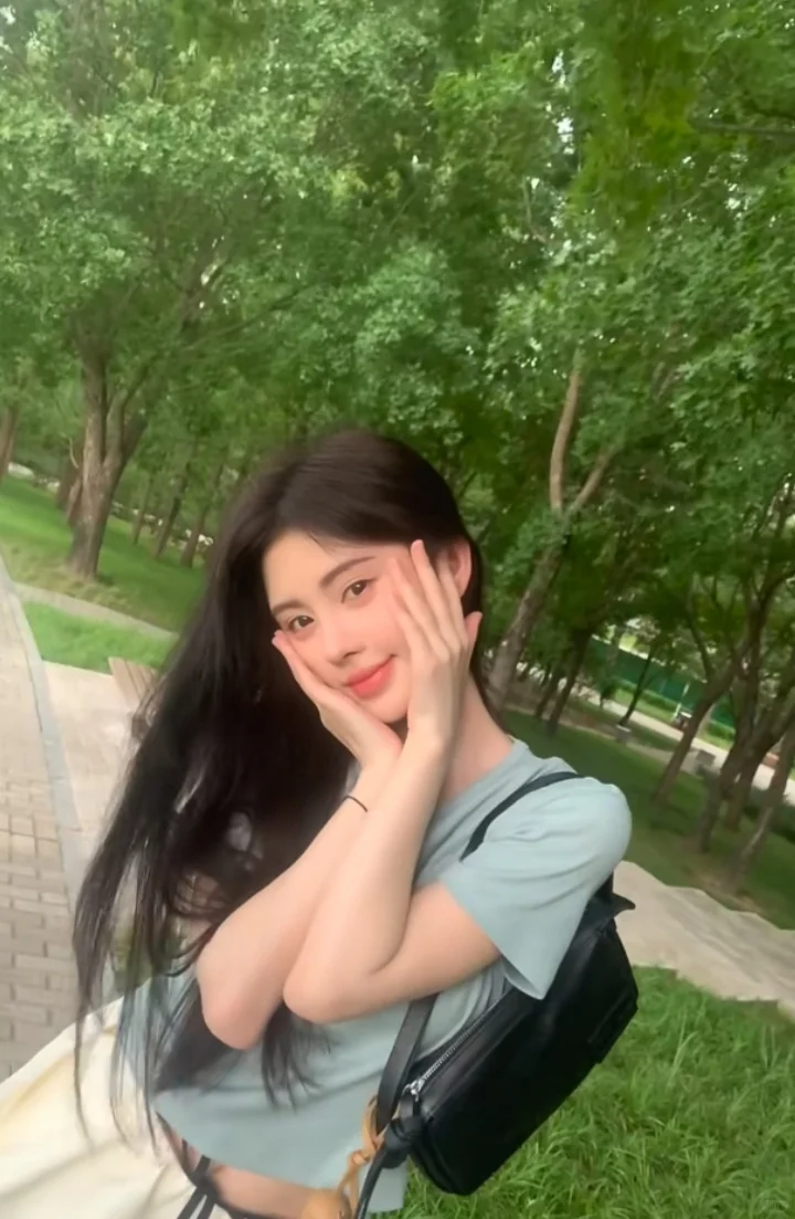 四千年的美女哟！