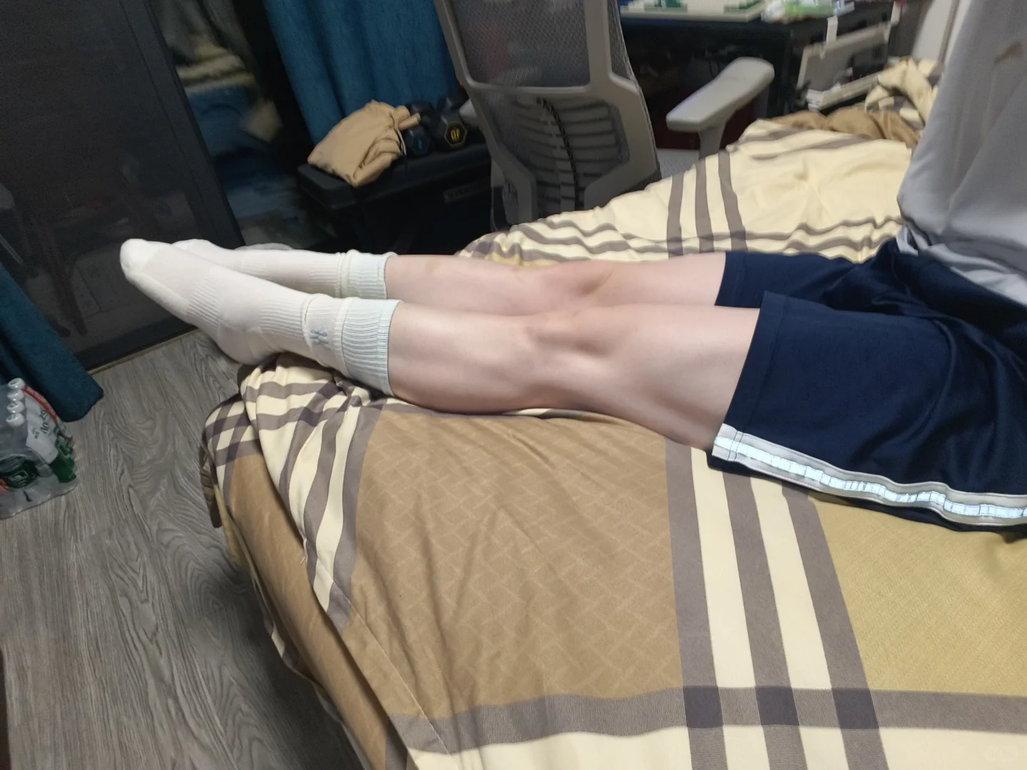 新买的篮球袜好好看