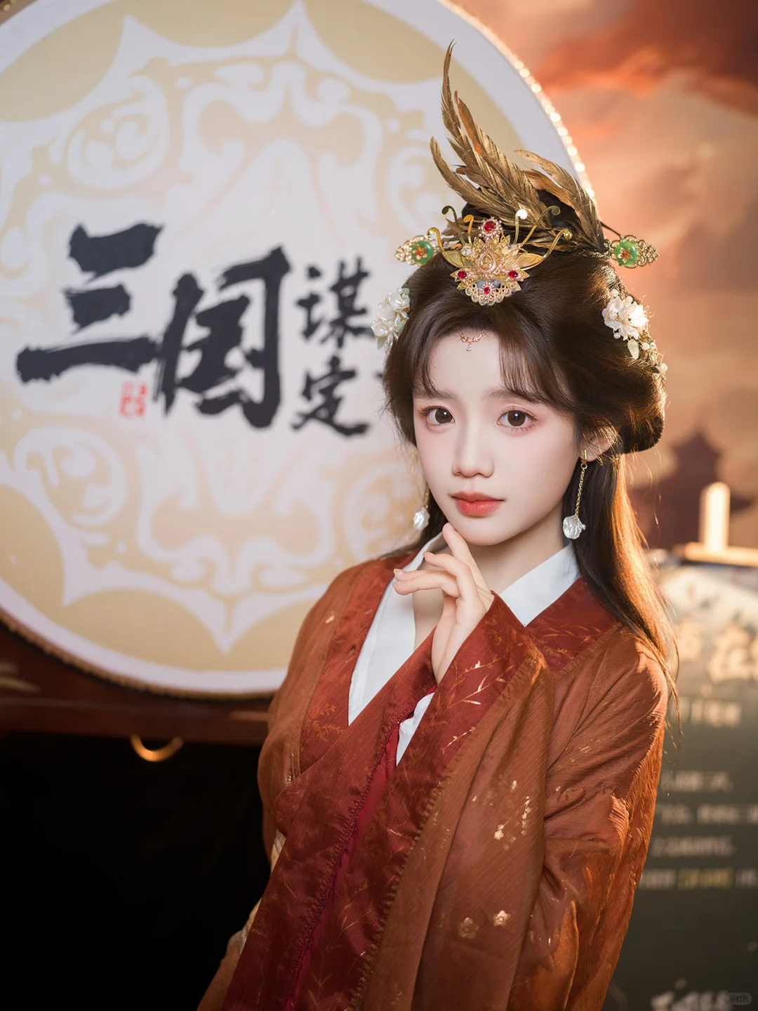 “已沦陷，没人能拒绝这个回眸”