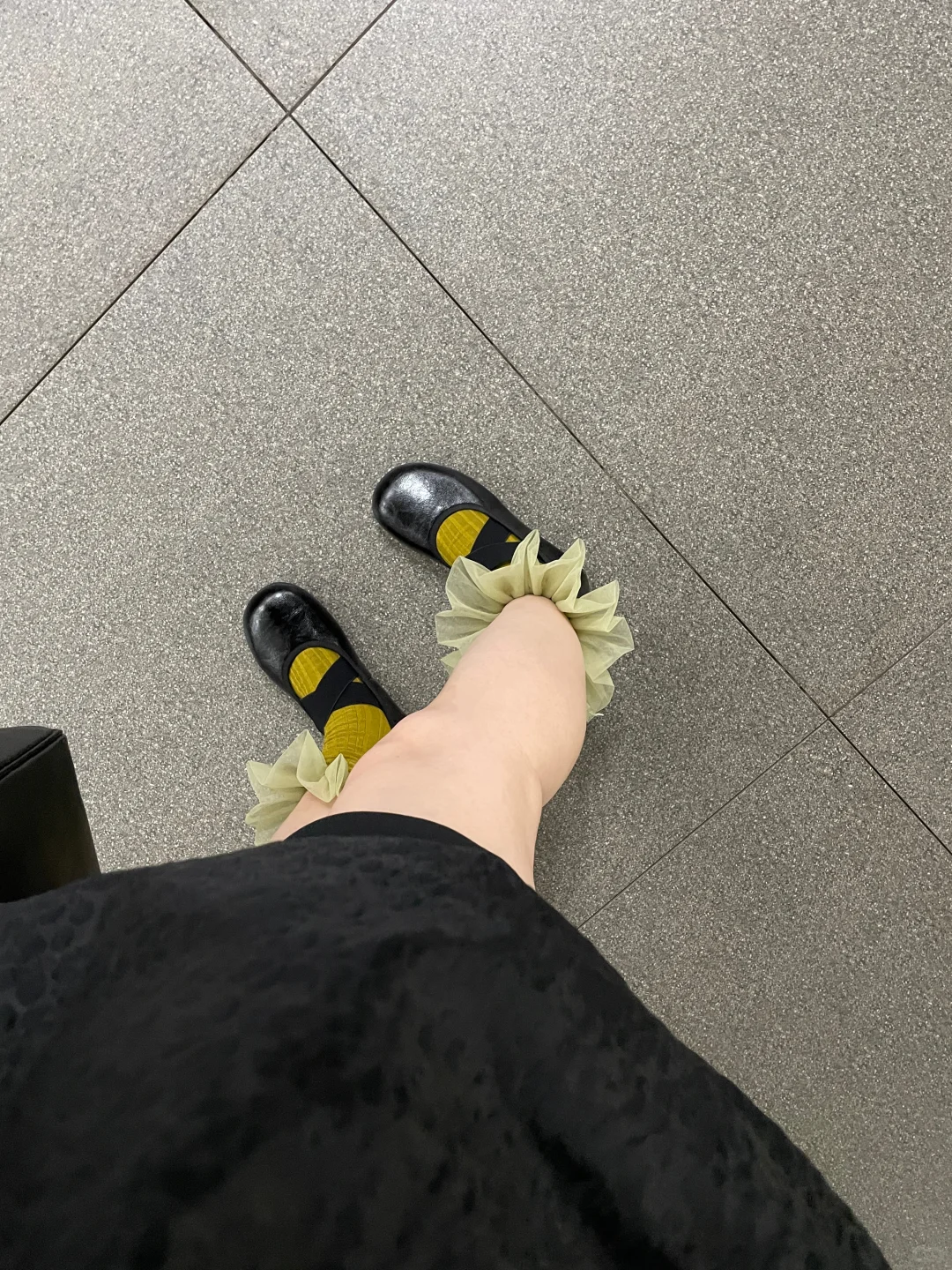 袜子博主穿黑色