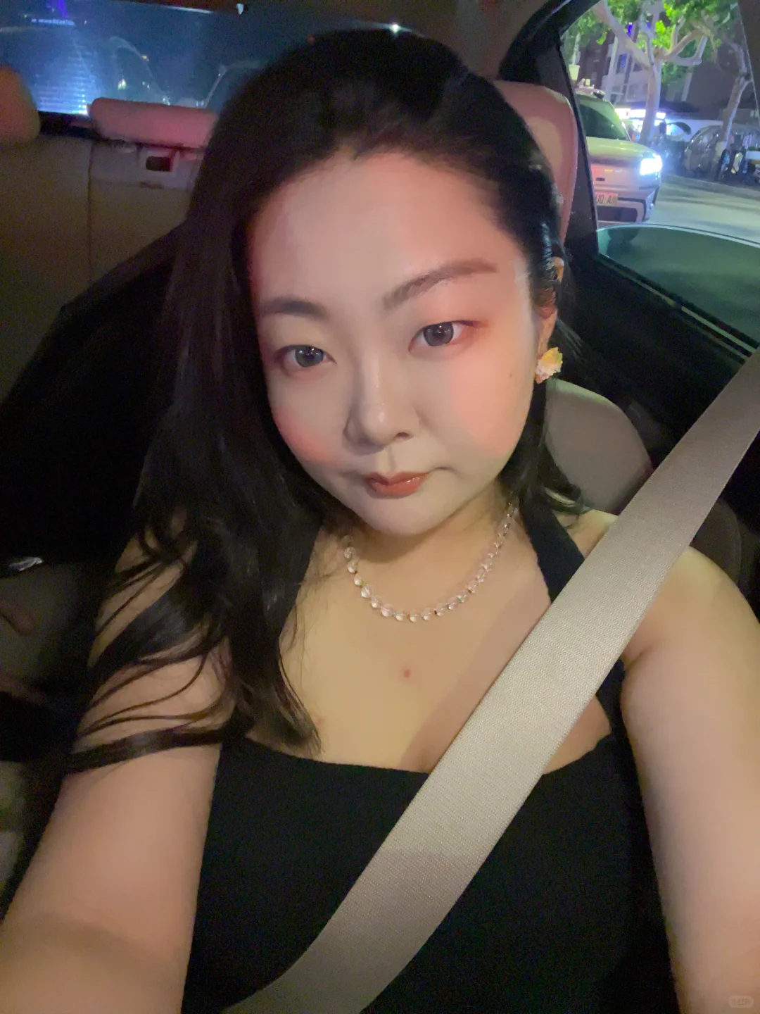 晚上好，今天穿什么