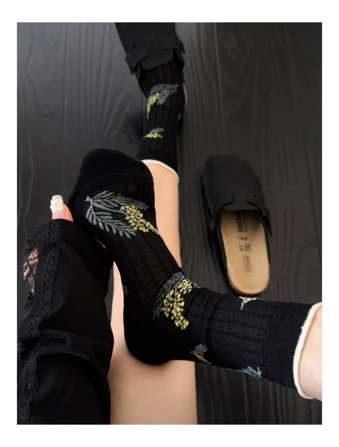 镇江最美袜子铺藏在小区里