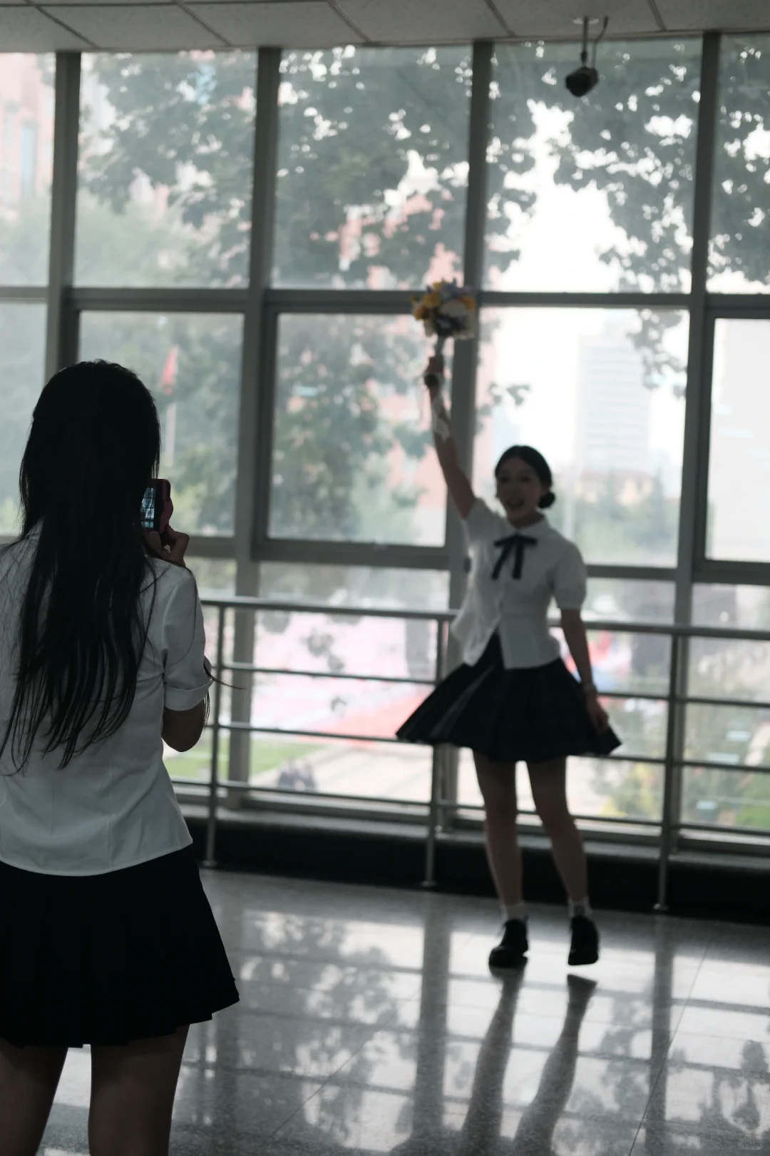 是光是影是永远的快乐女孩