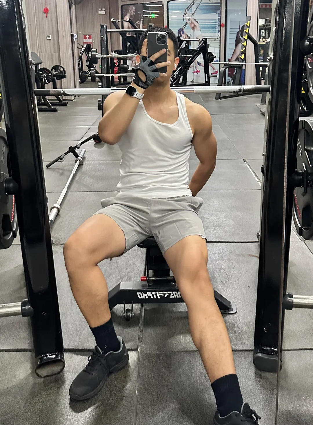 帮我选一张