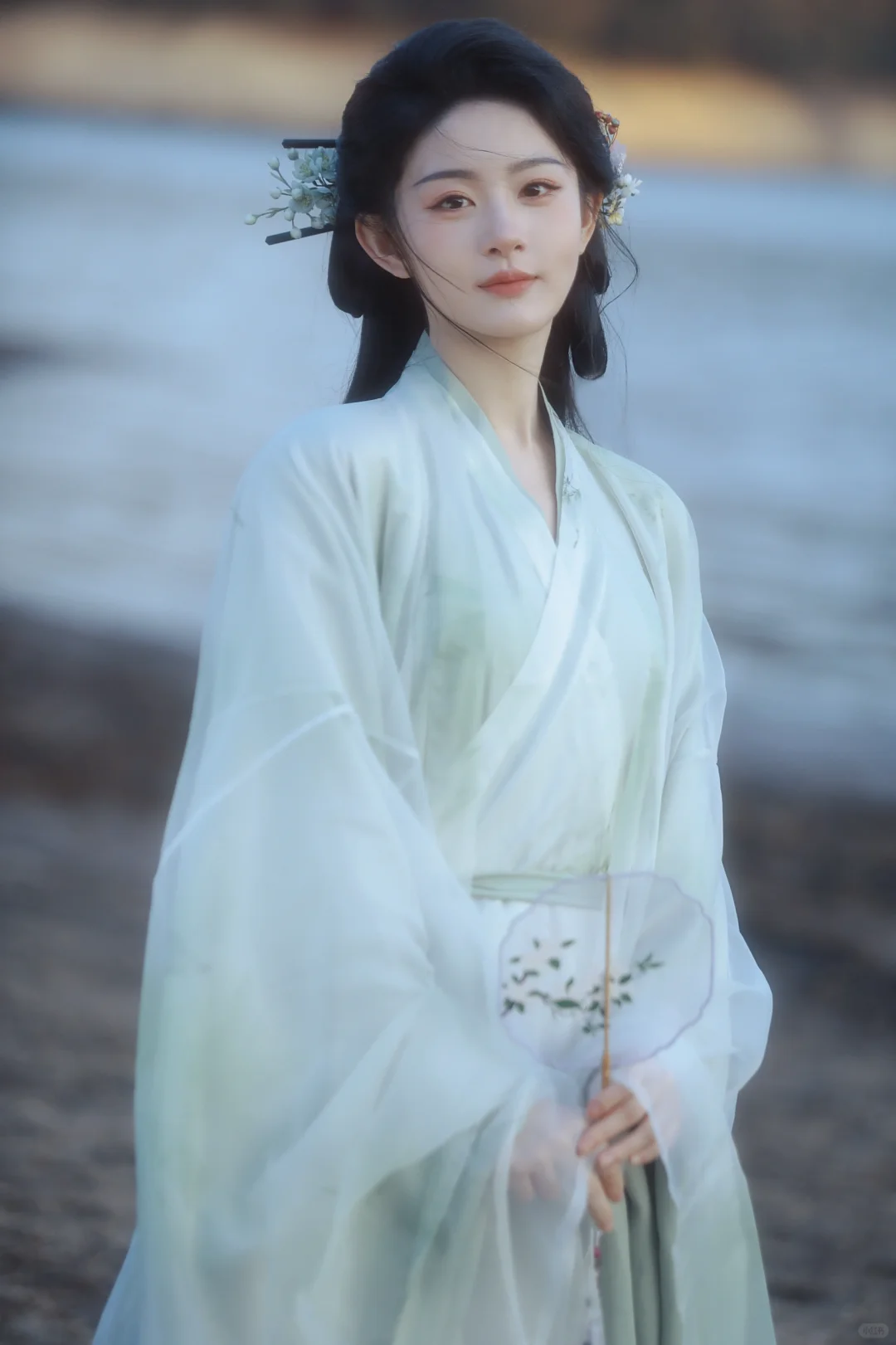 “假如你舍一滴泪”🍃给赵晴拍的清冷古风～