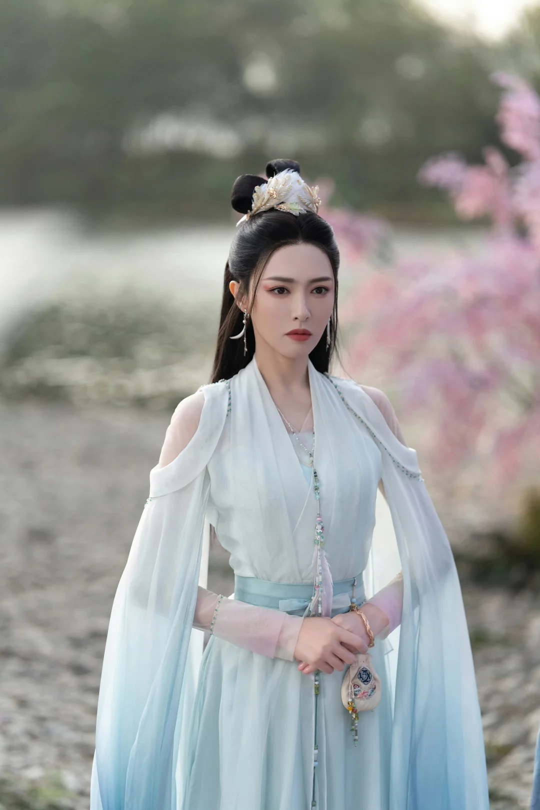 『念无双』唐嫣妆造盘点