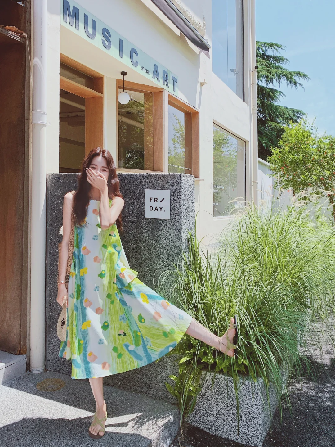 这条连衣裙太少女啦！颜色好美💚