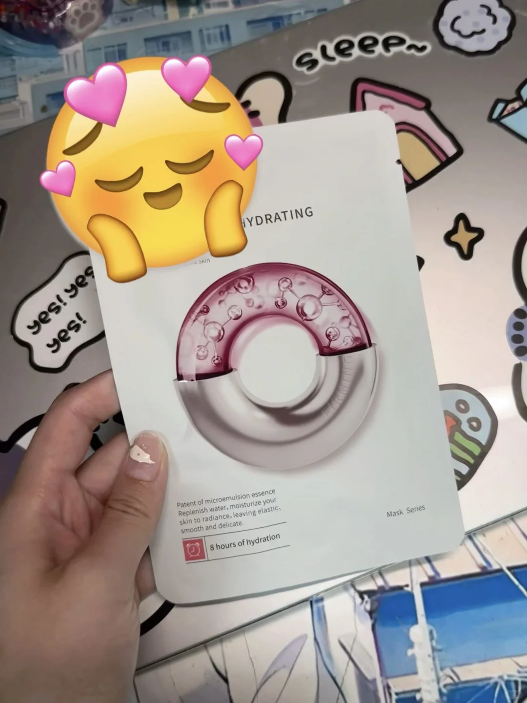 女大素颜实况｜敷上瘾了。。。