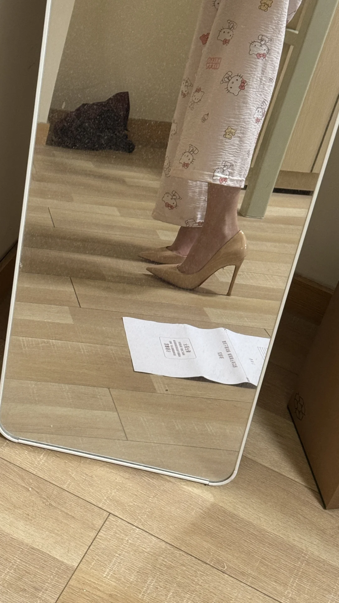 绝美裸色高跟鞋👠