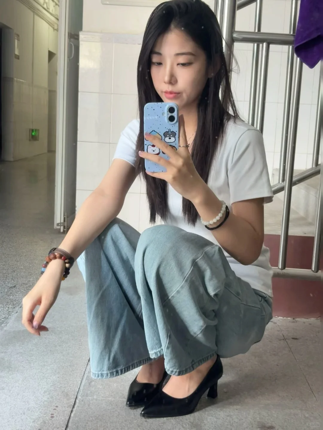 女大学生的第一双高跟鞋👠