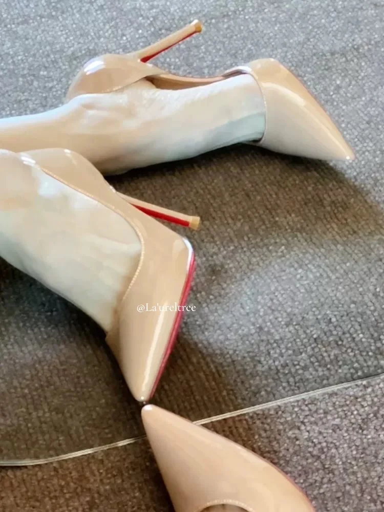高跟鞋的尽头是裸色和黑色