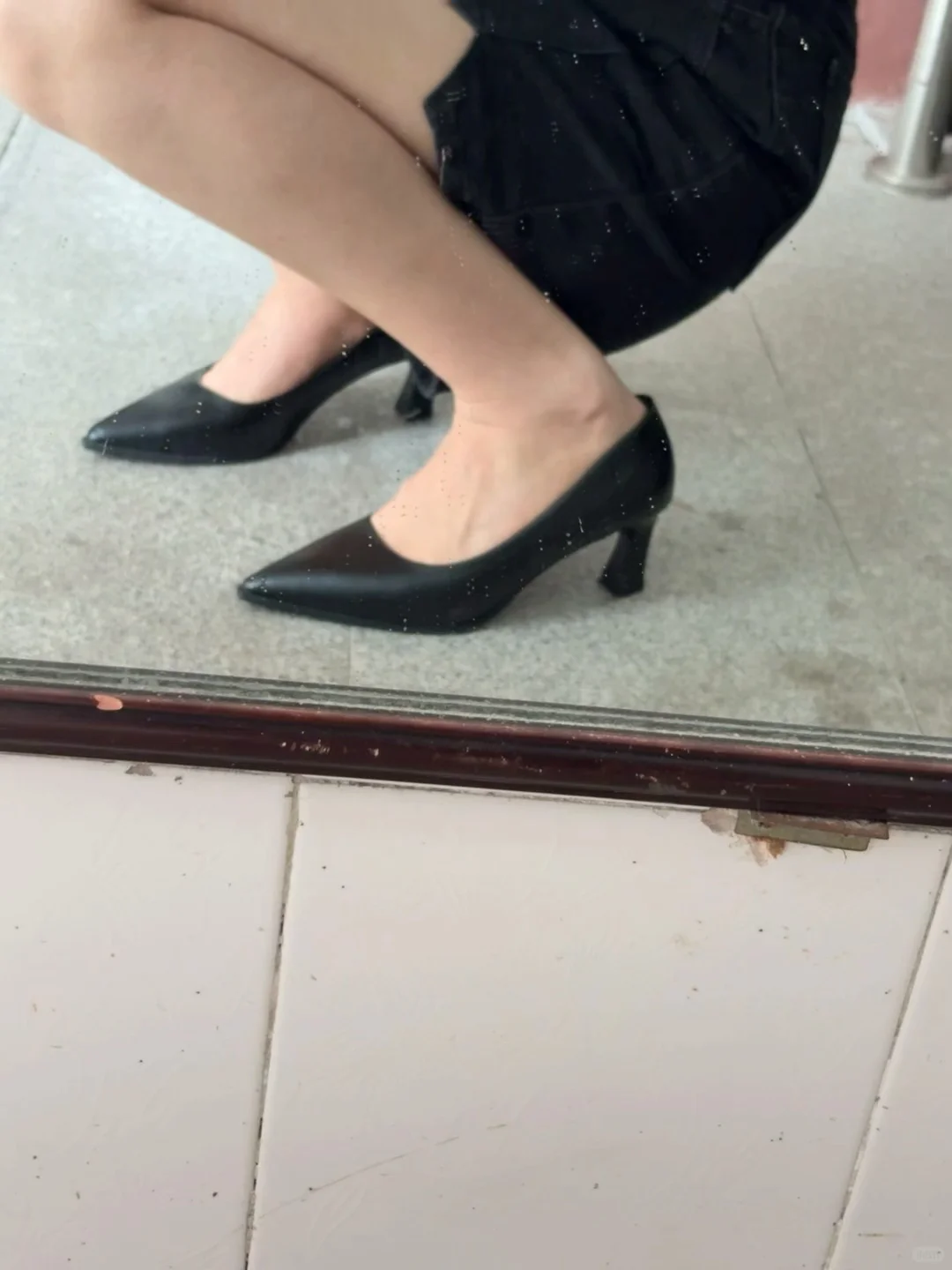 女大学生的第一双高跟鞋👠