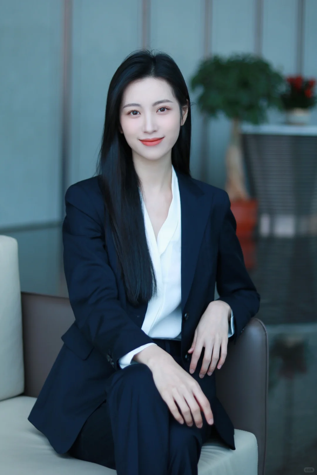 面试穿搭｜优雅干练职场女孩