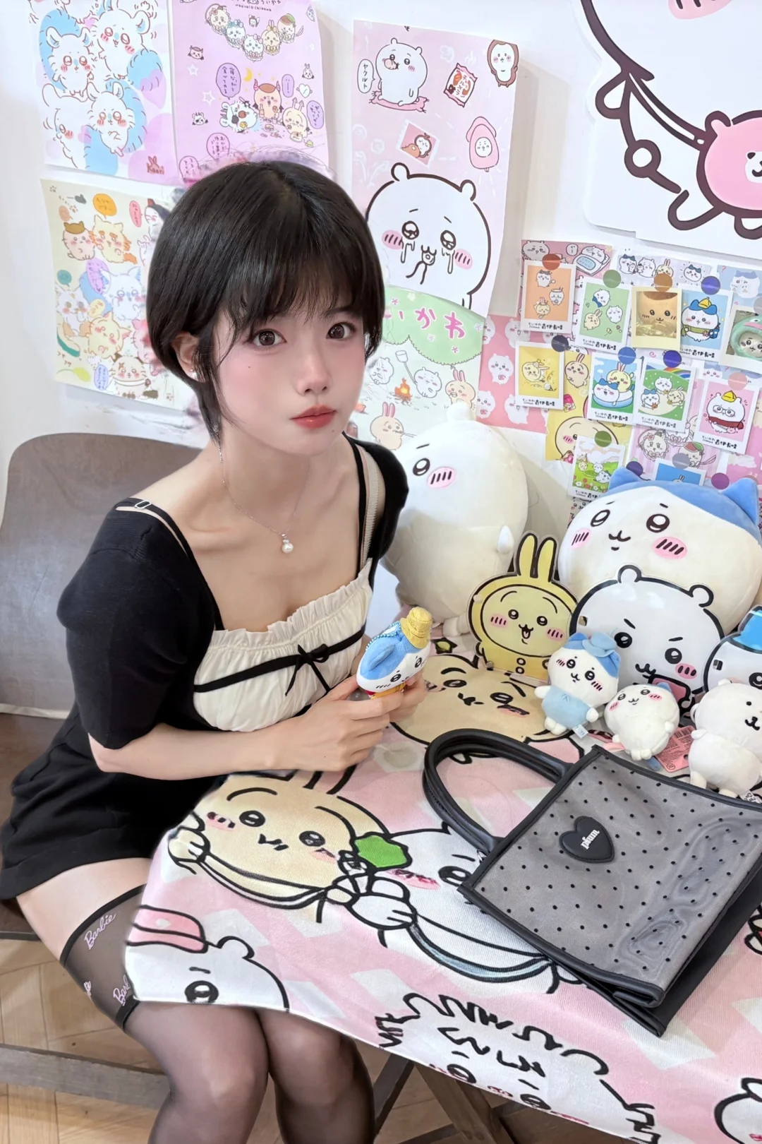 姐姐的吊带袜+黑丝特别萌
