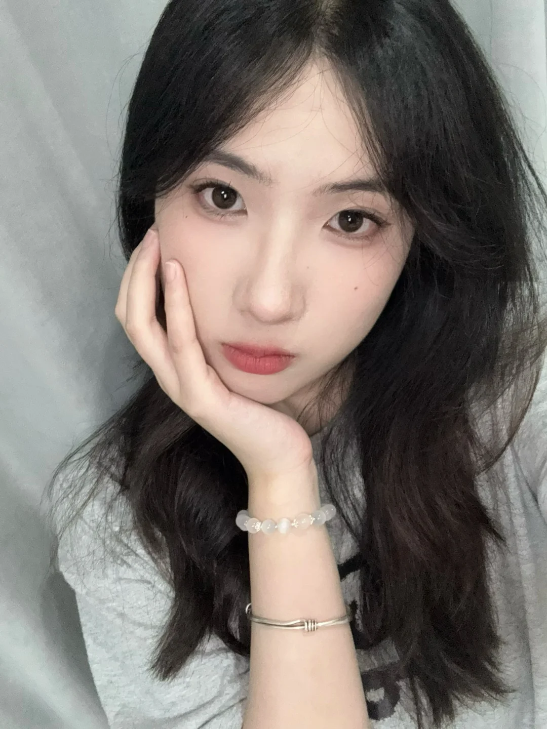 ◔.̮◔