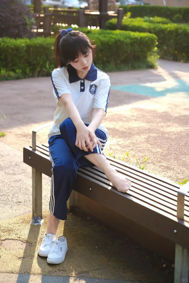 No.001 大象滑梯与可爱学妹【40P】