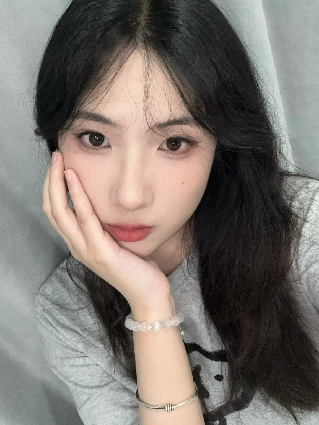 ◔.̮◔