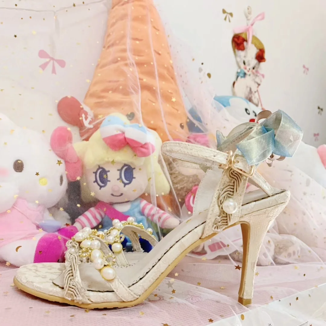 十年前女大学生的高跟鞋👠