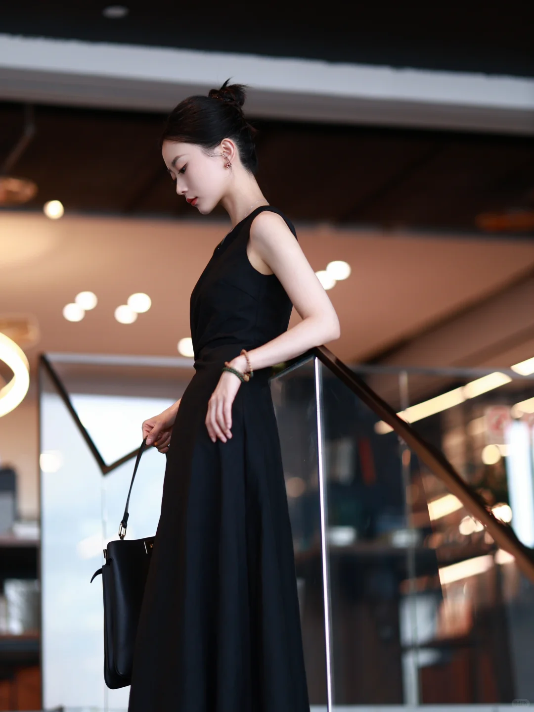 ootd ｜不挑身材的优雅小黑裙