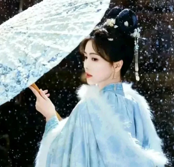 白鹿VS露思
