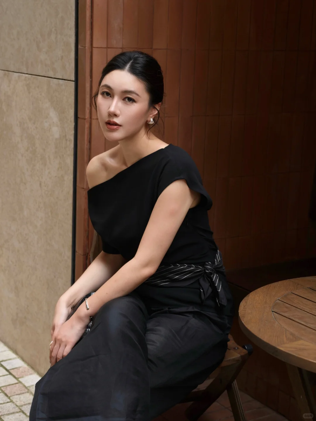 微胖中女夏日优雅黑色系