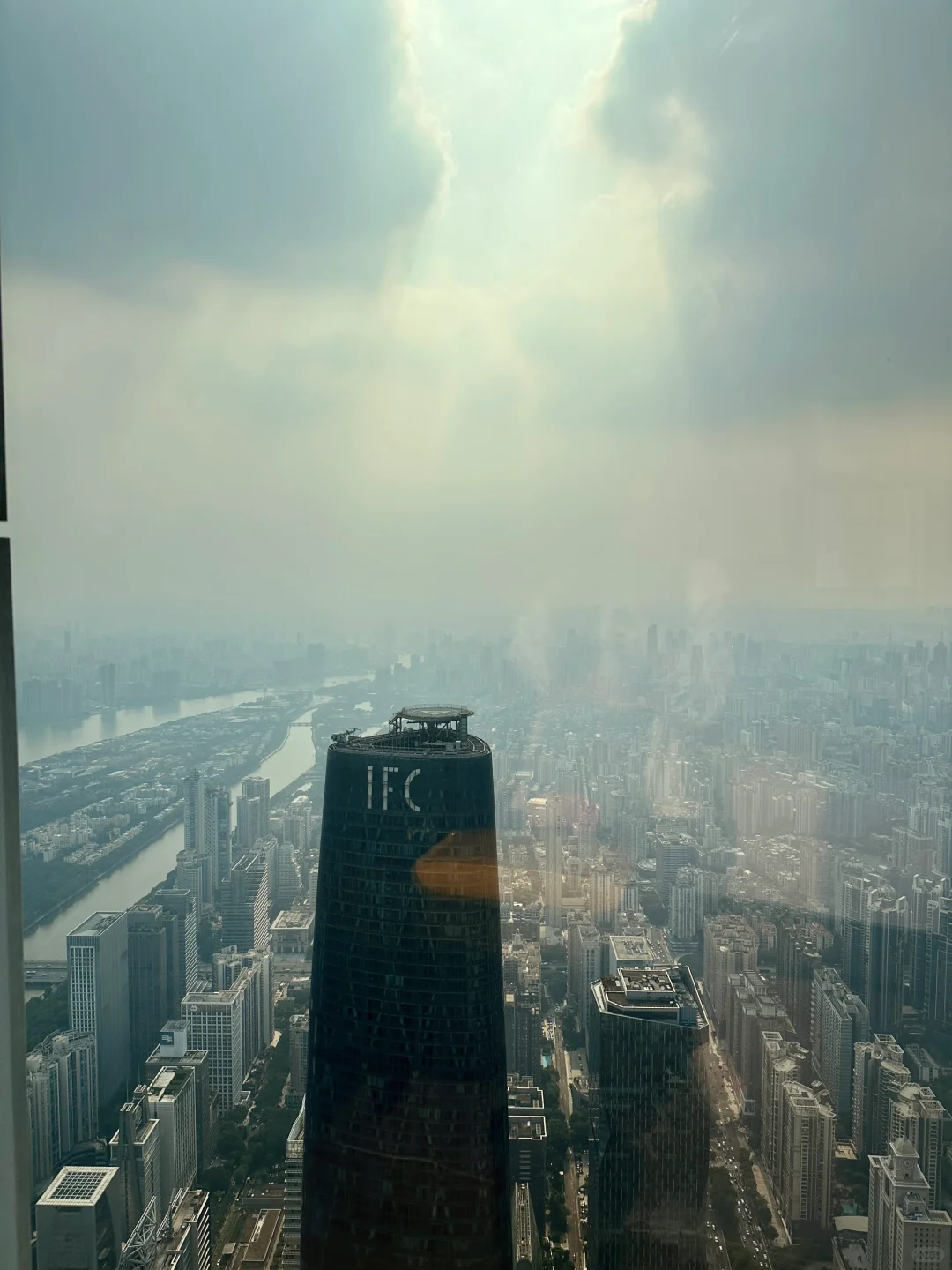 住在隔壁的大姐姐