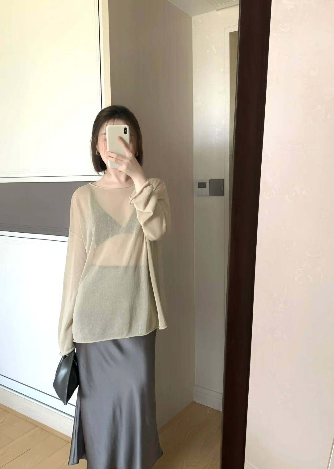 温柔一点的奶咖色针织衫～