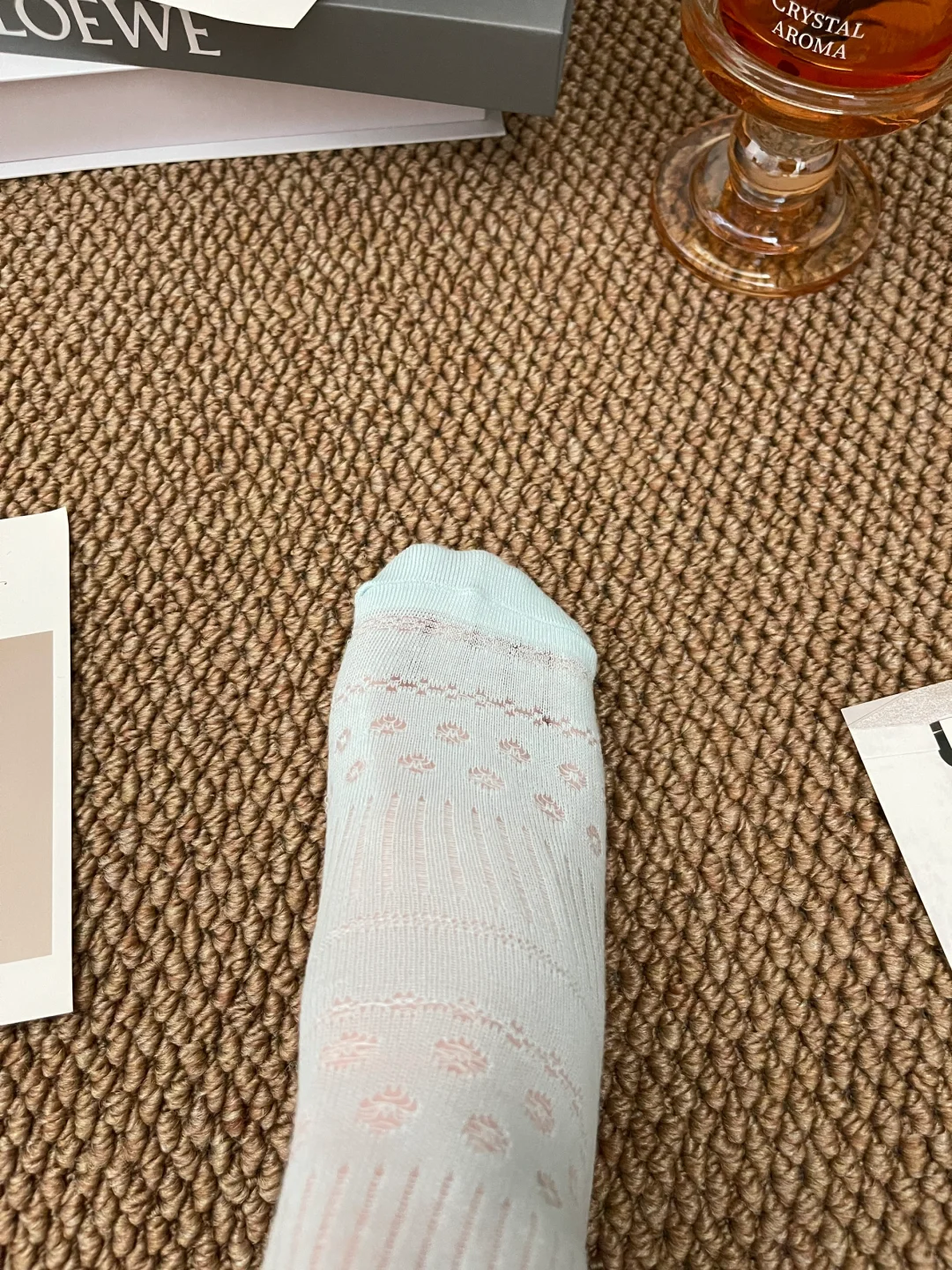 迷晕！我的镂空爱！今儿穿点有设计感的袜子～