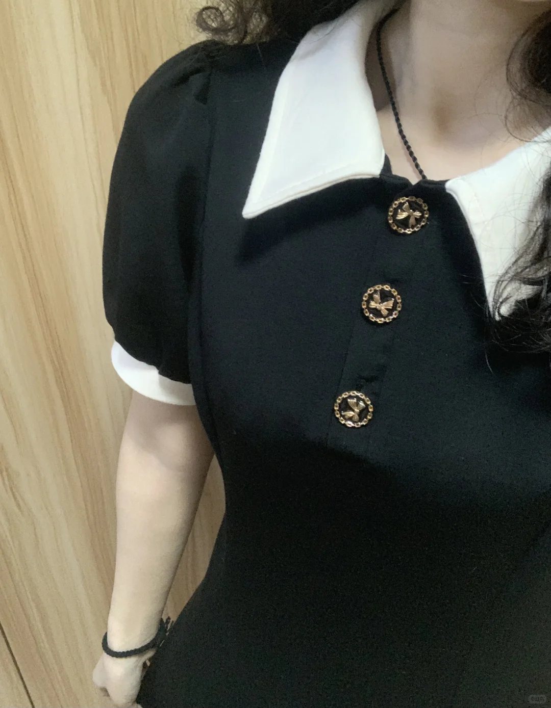 夏天怎么能少得了小黑裙～