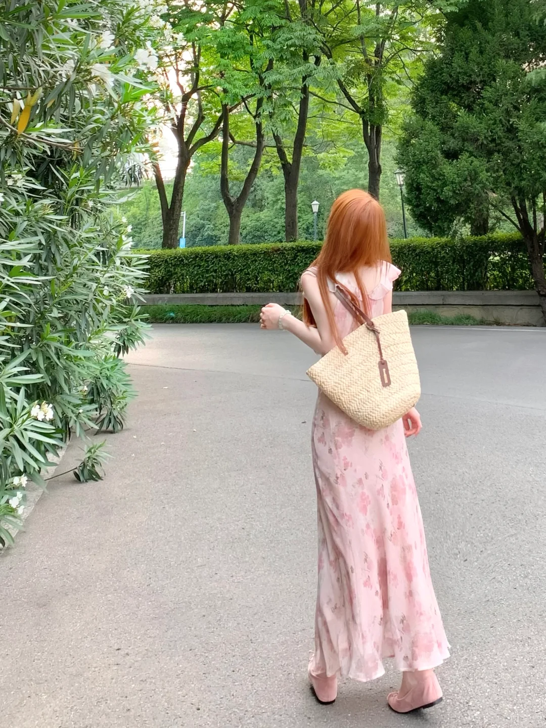 🌷温柔有质感的连衣裙～版型特别显瘦啊！！