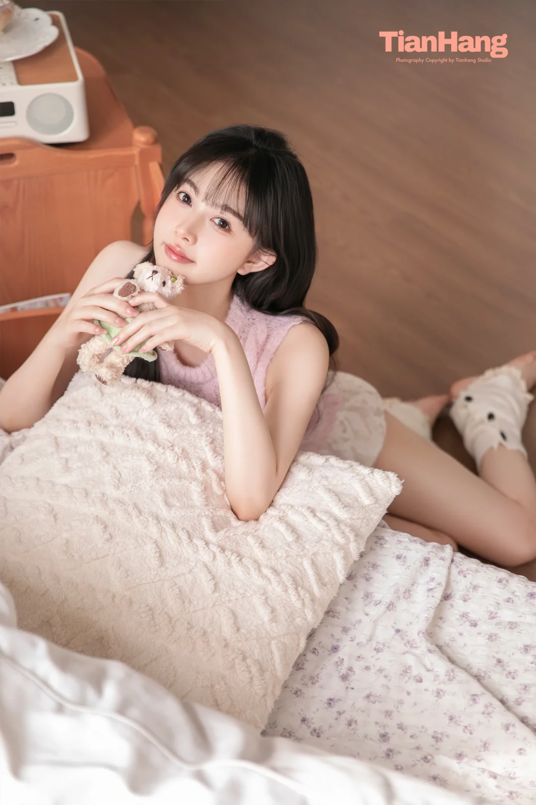 沙发上的甜欲陷阱 慵懒居家纯欲天花板｜客片