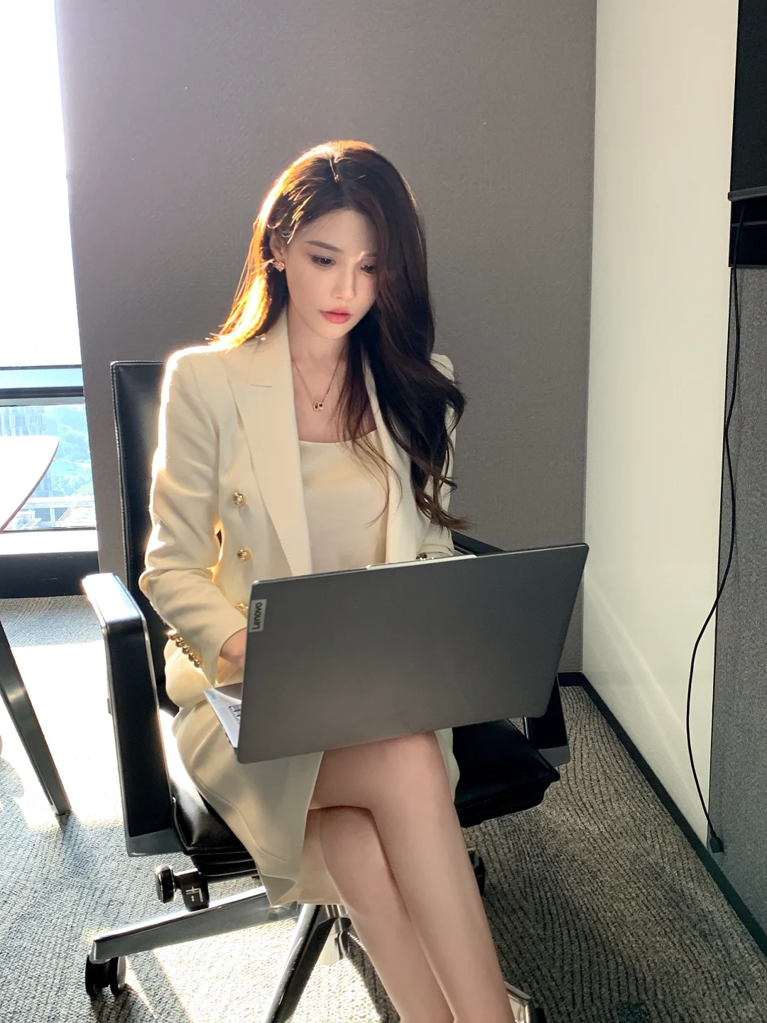 女律师｜高智感职业穿搭