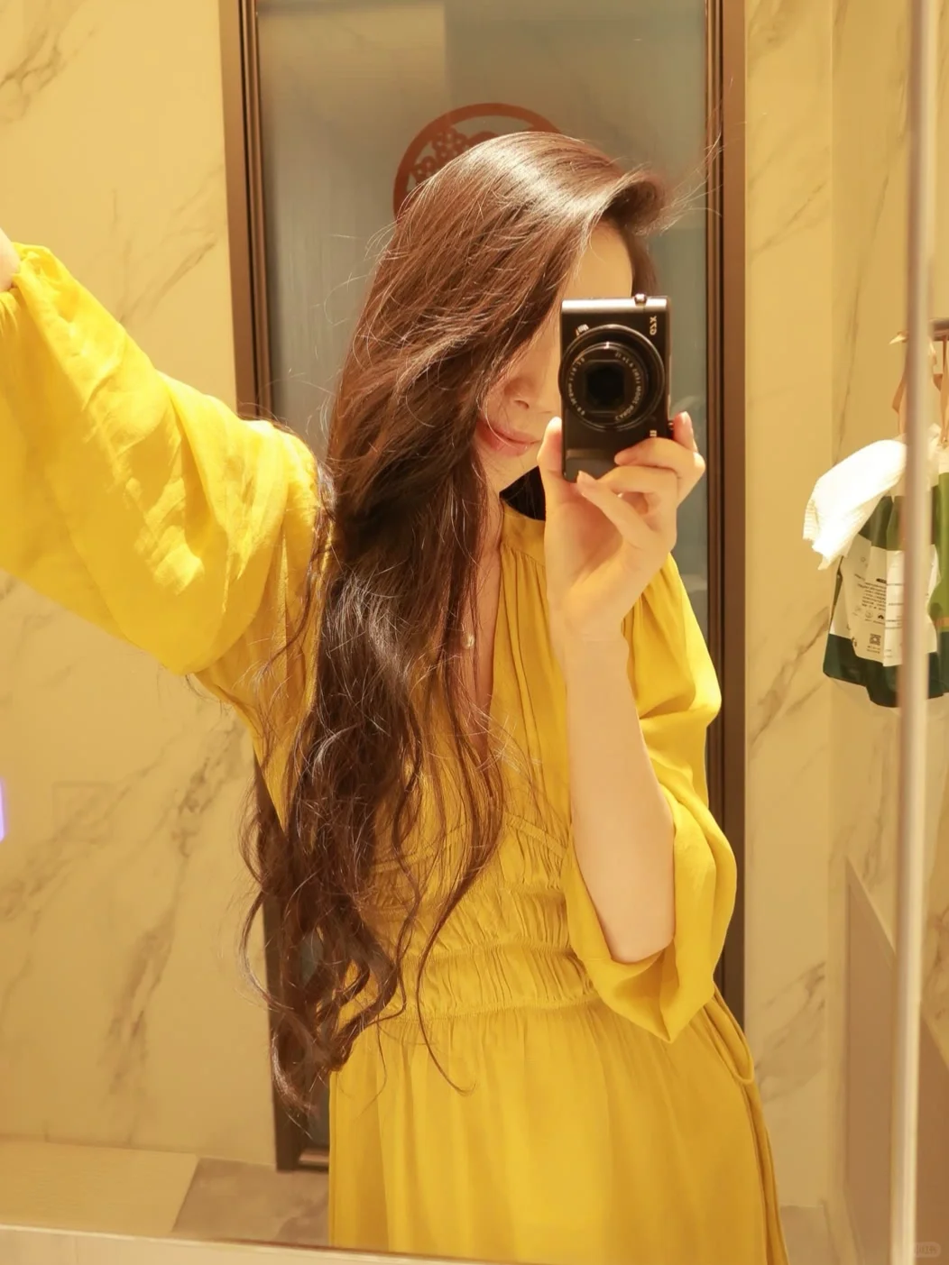 精致优雅的女人