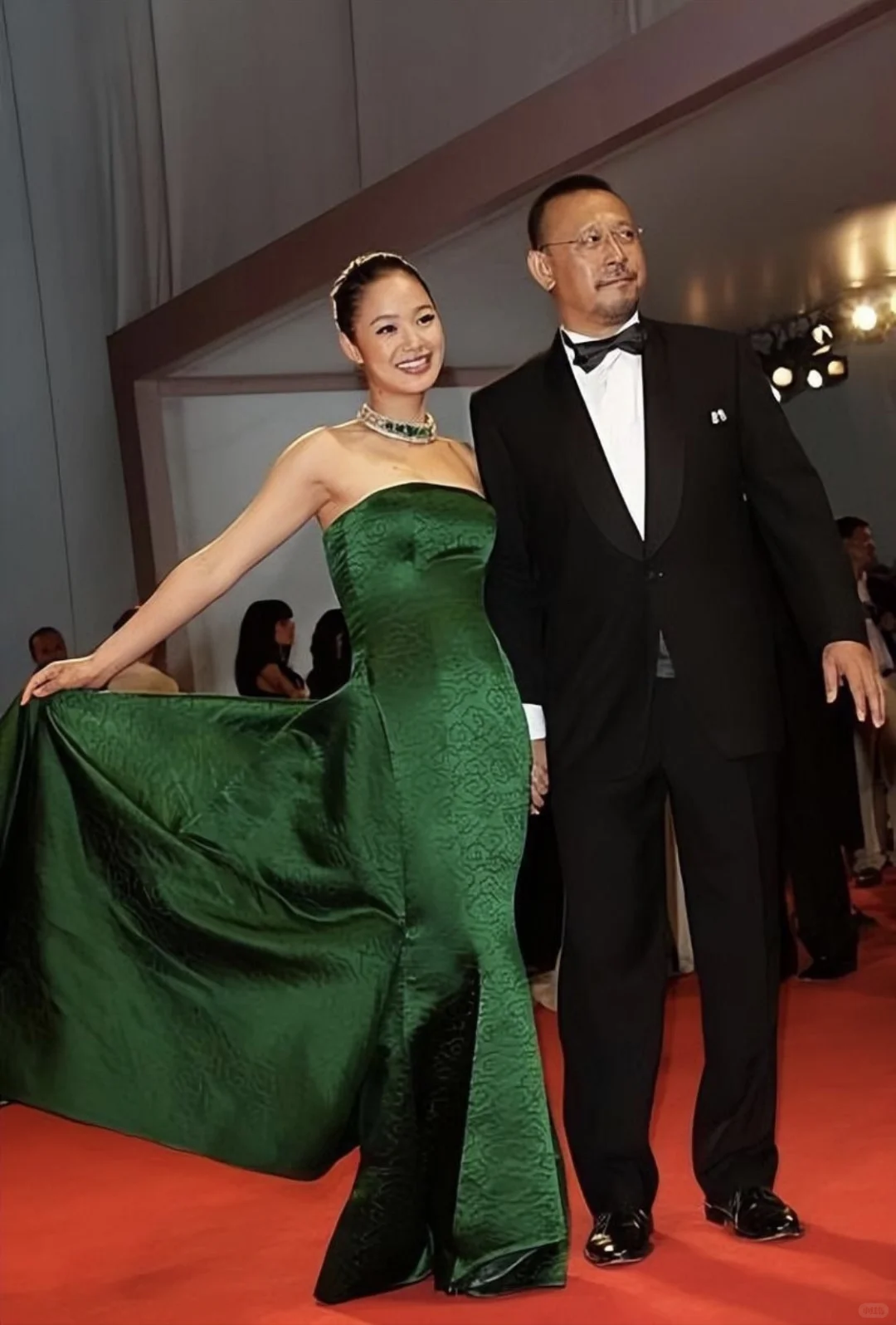 美人的衣品和气质也是要不断修炼的