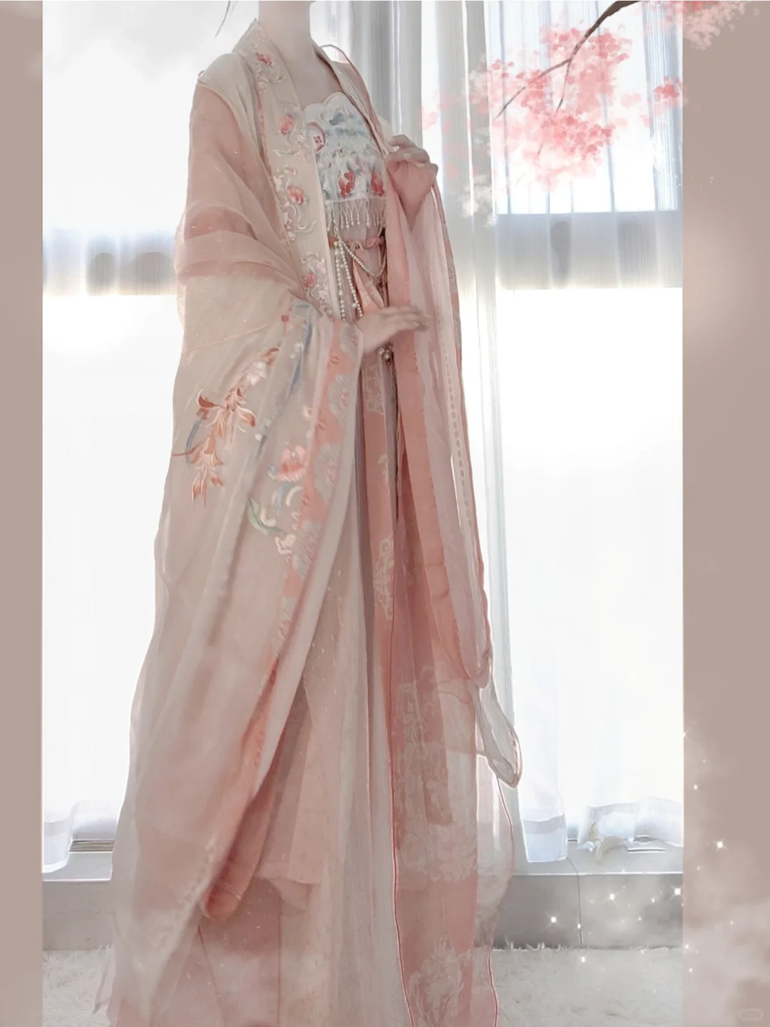 仙气华丽风诃子裙‖这是大唐公主的衣服吧！