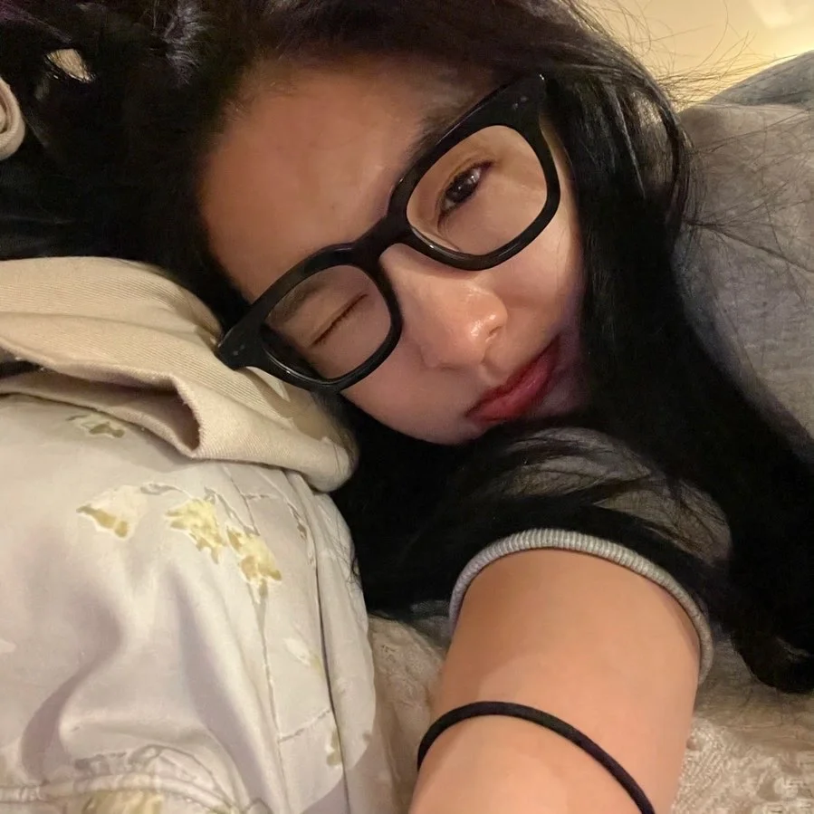 早期 章若楠 每一张都是做头像的程度
