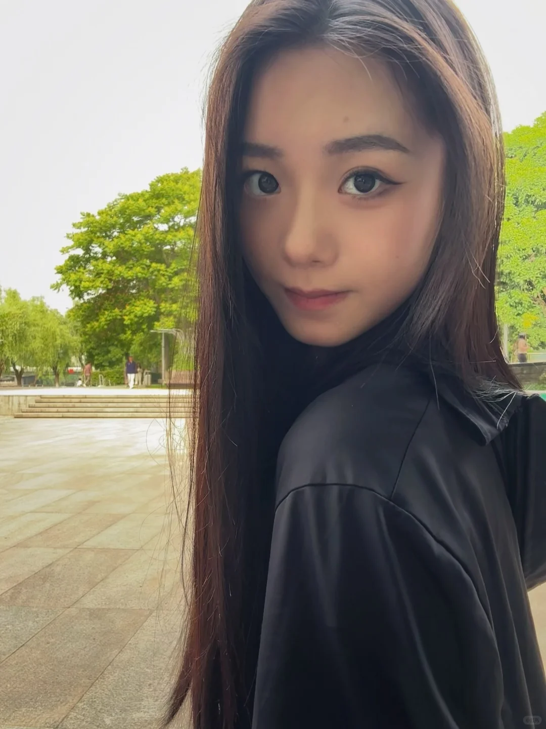 好爱这个侧脸