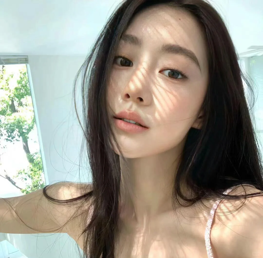明媚感女头