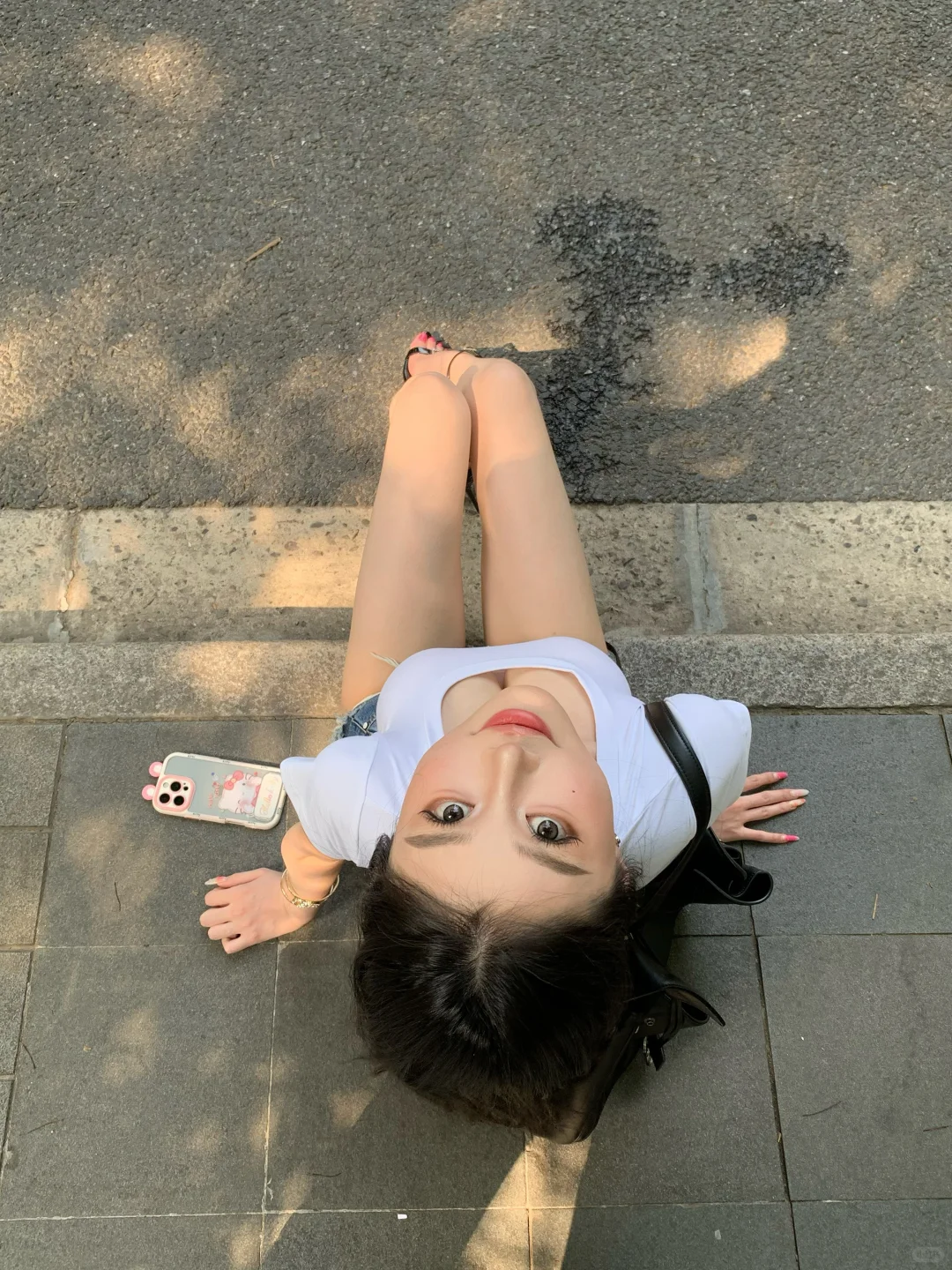 简单的穿搭最显身材