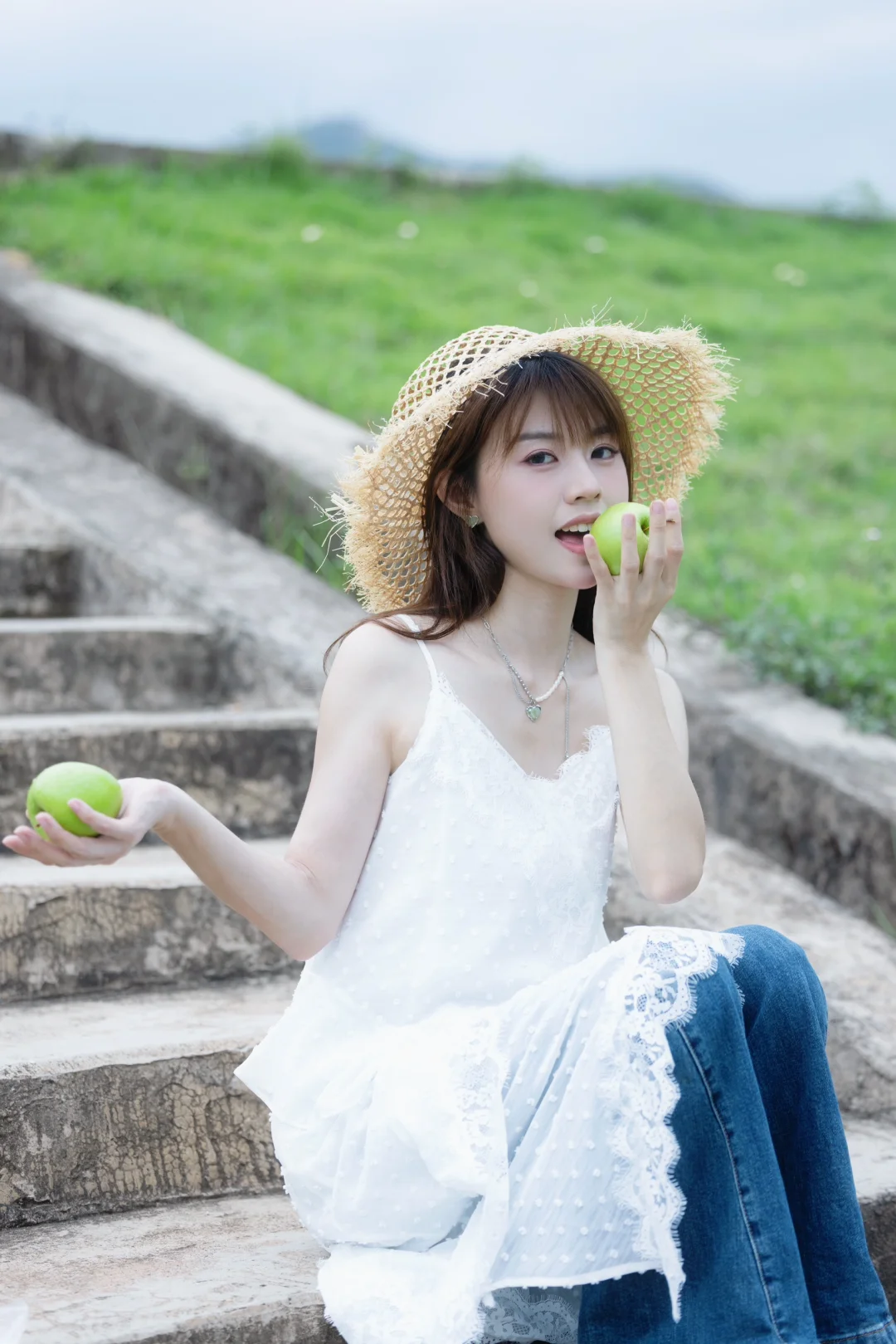 用一个青苹果开启一个夏天