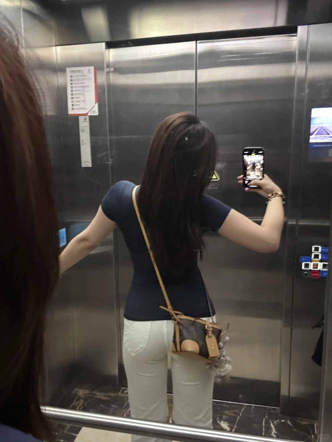 喜欢我的身材👅