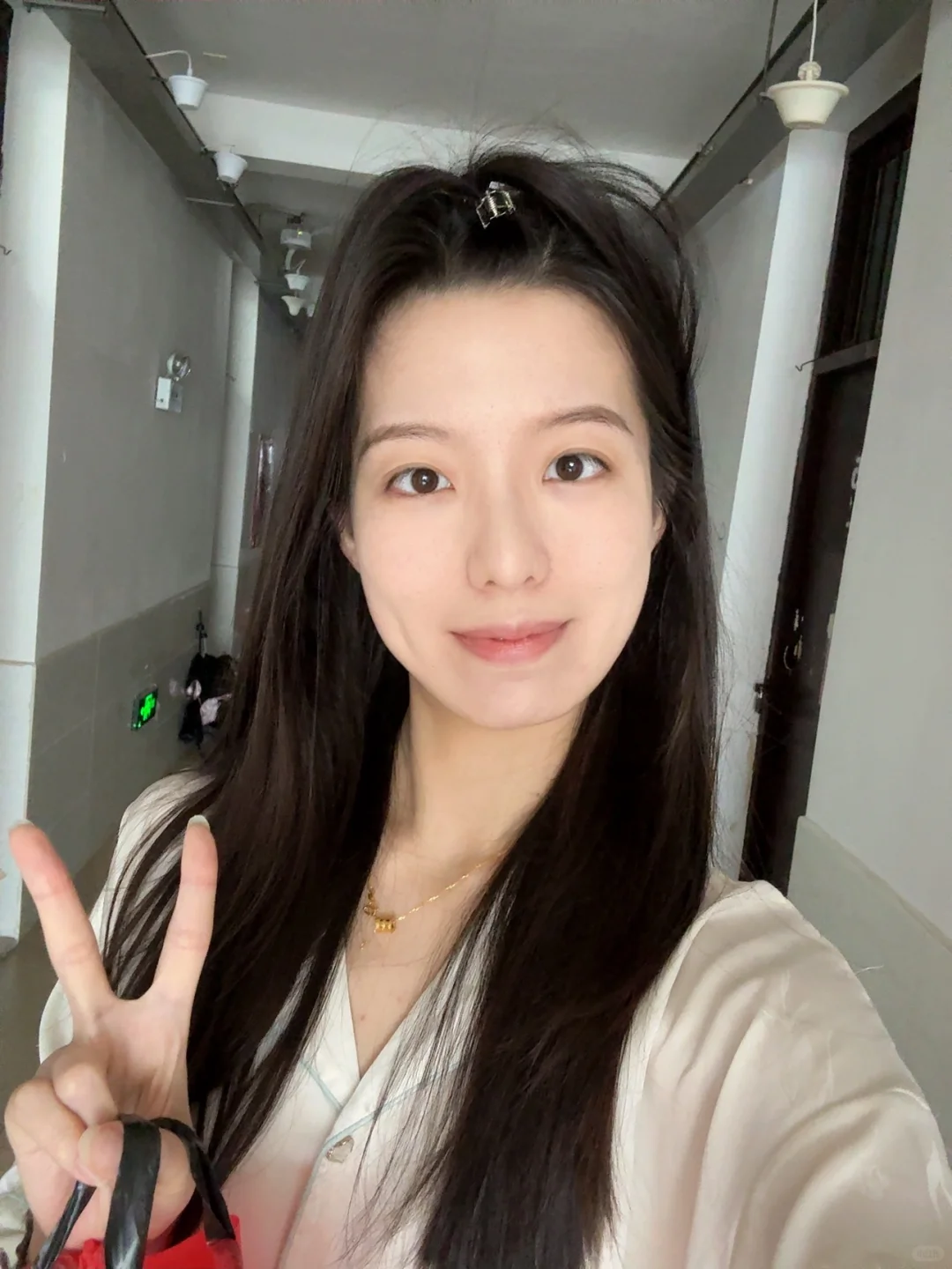 素颜 就是硬美